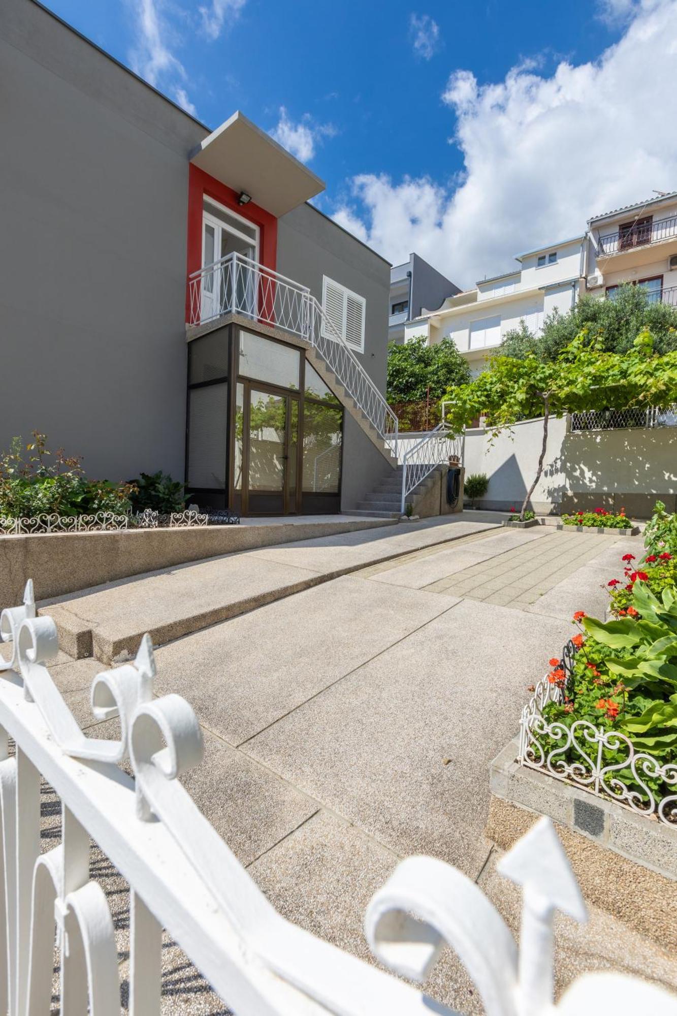 Apartments Rose Makarska Exterior photo
