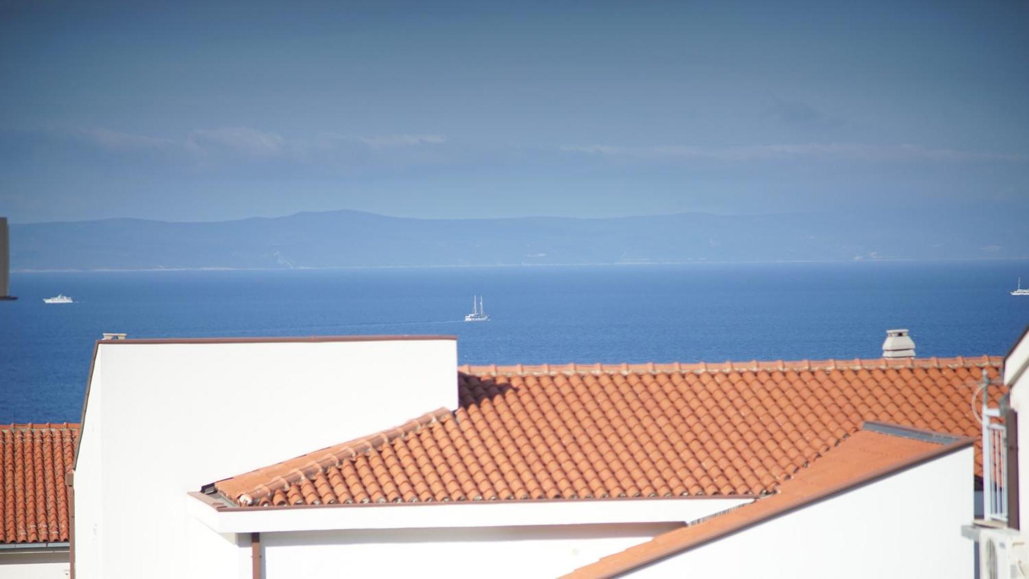 Apartments Rose Makarska Exterior photo