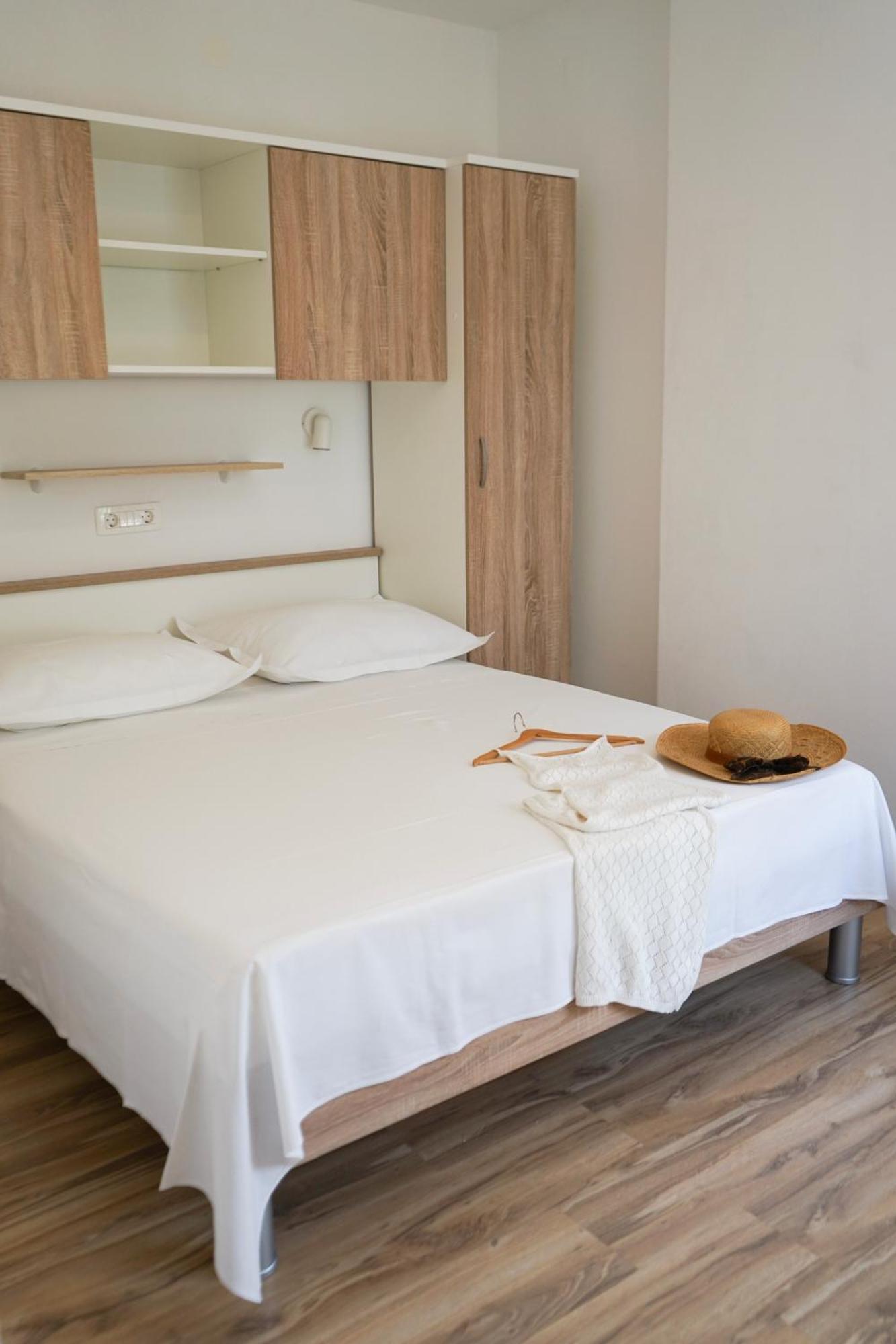 Apartments Rose Makarska Exterior photo