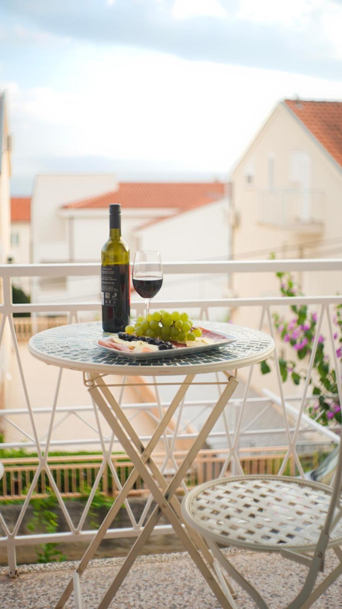 Apartments Rose Makarska Exterior photo