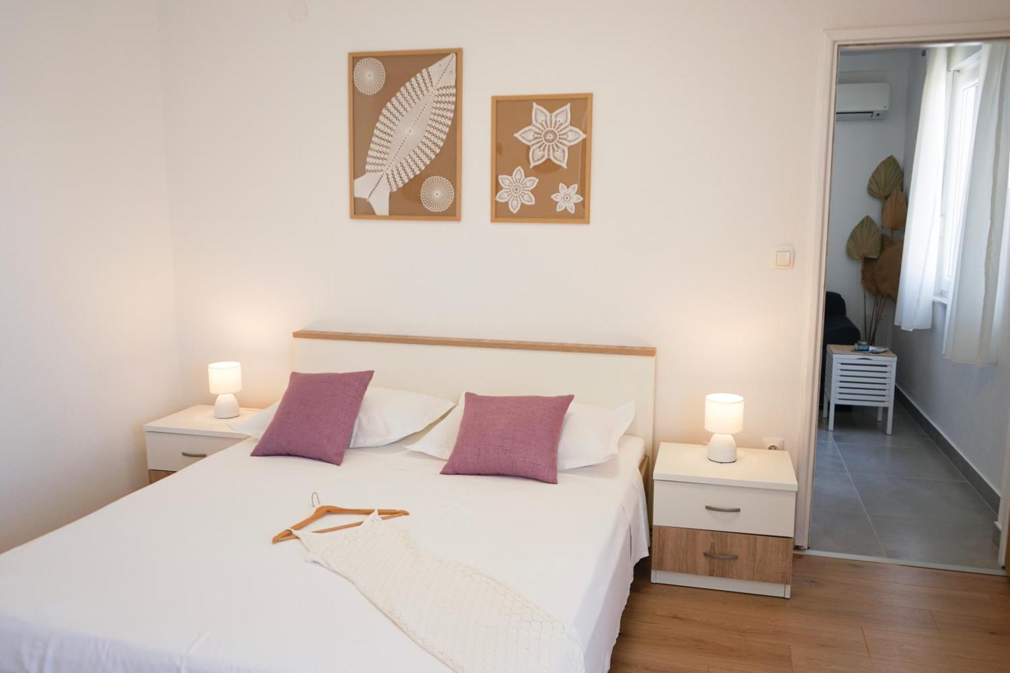 Apartments Rose Makarska Exterior photo